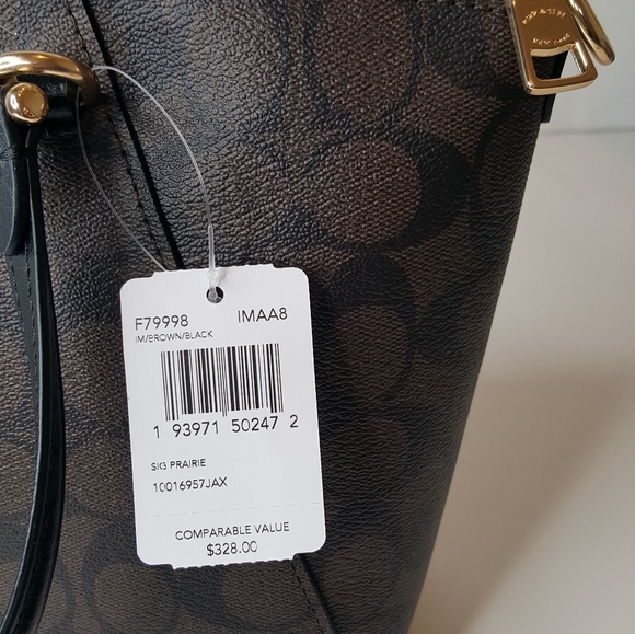 Coach Signature Leather Crossbody bag. - Picture 7 of 9